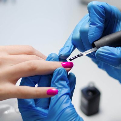 Manicure hybrydowy