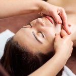 masaż twarzy kobido